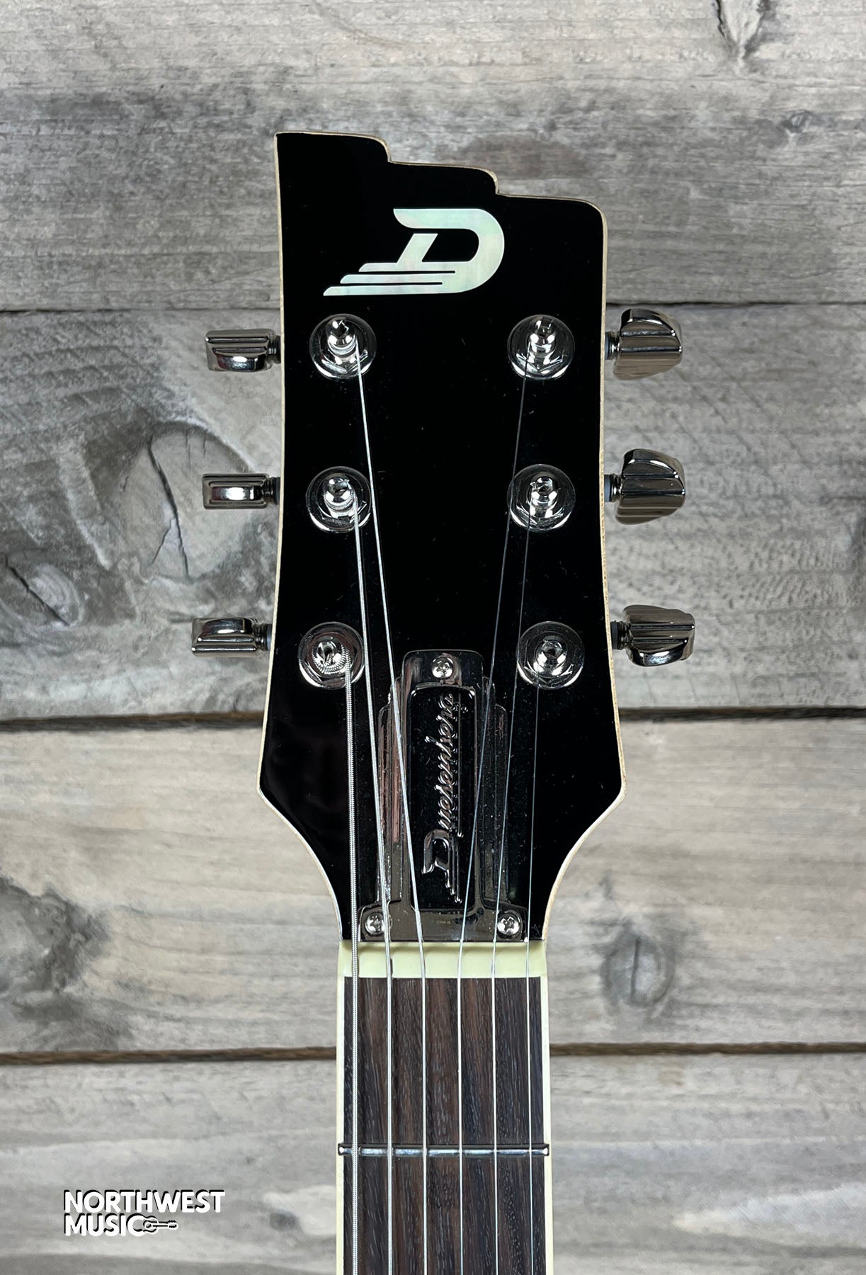Duesenberg Starplayer TV Plus Vintage White