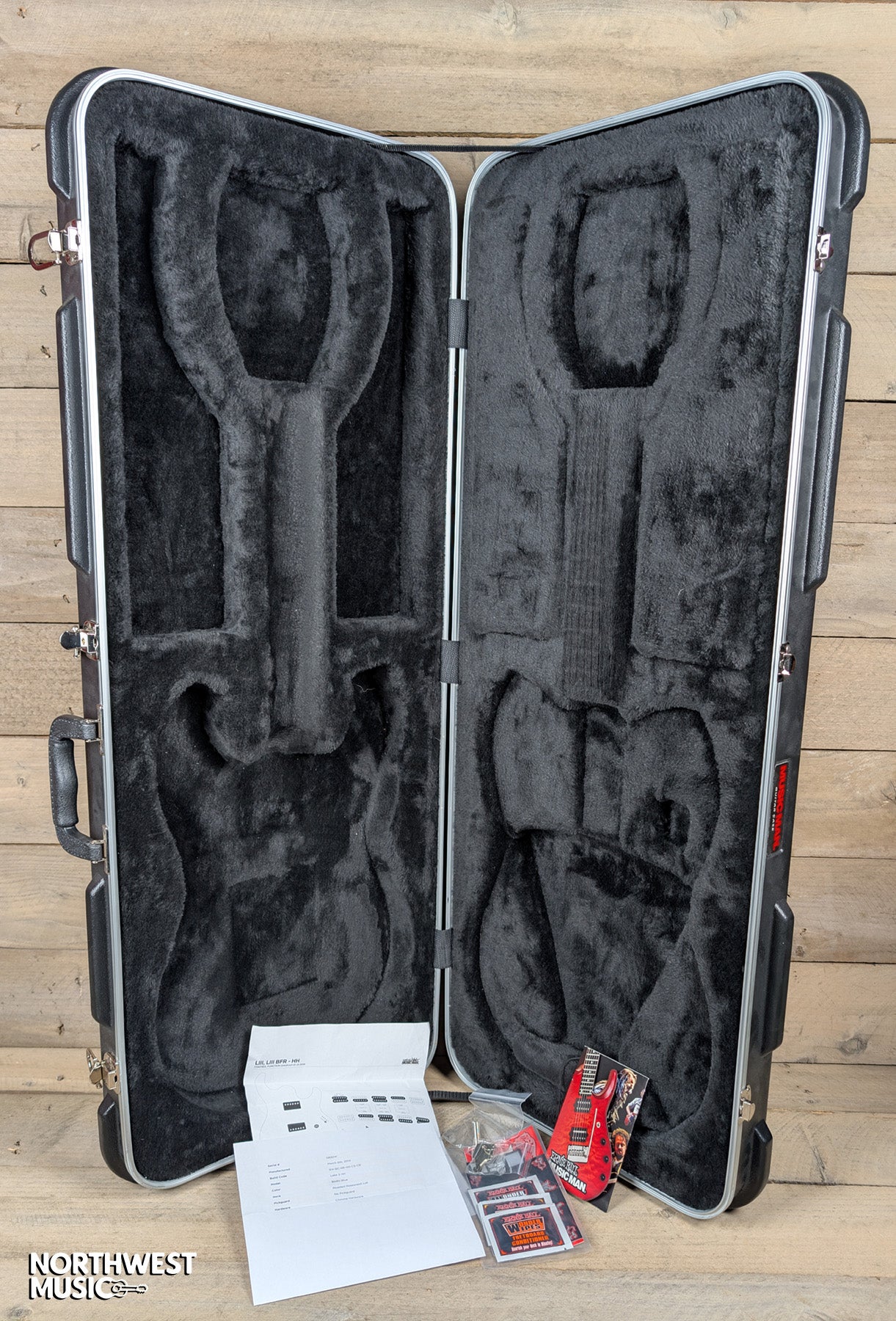 Ernie Ball Music Man Luke III Bodhi Blue