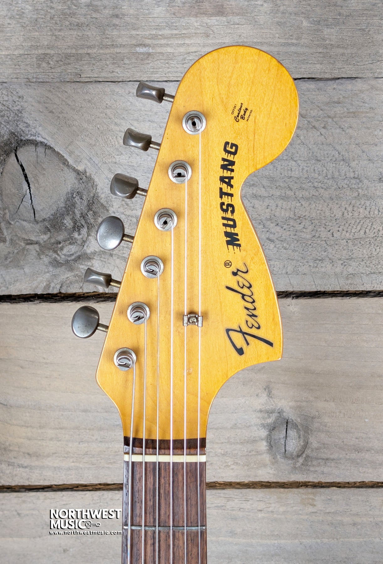 Fender Mustang MG-69 '69 Reissue MIJ Vintage White