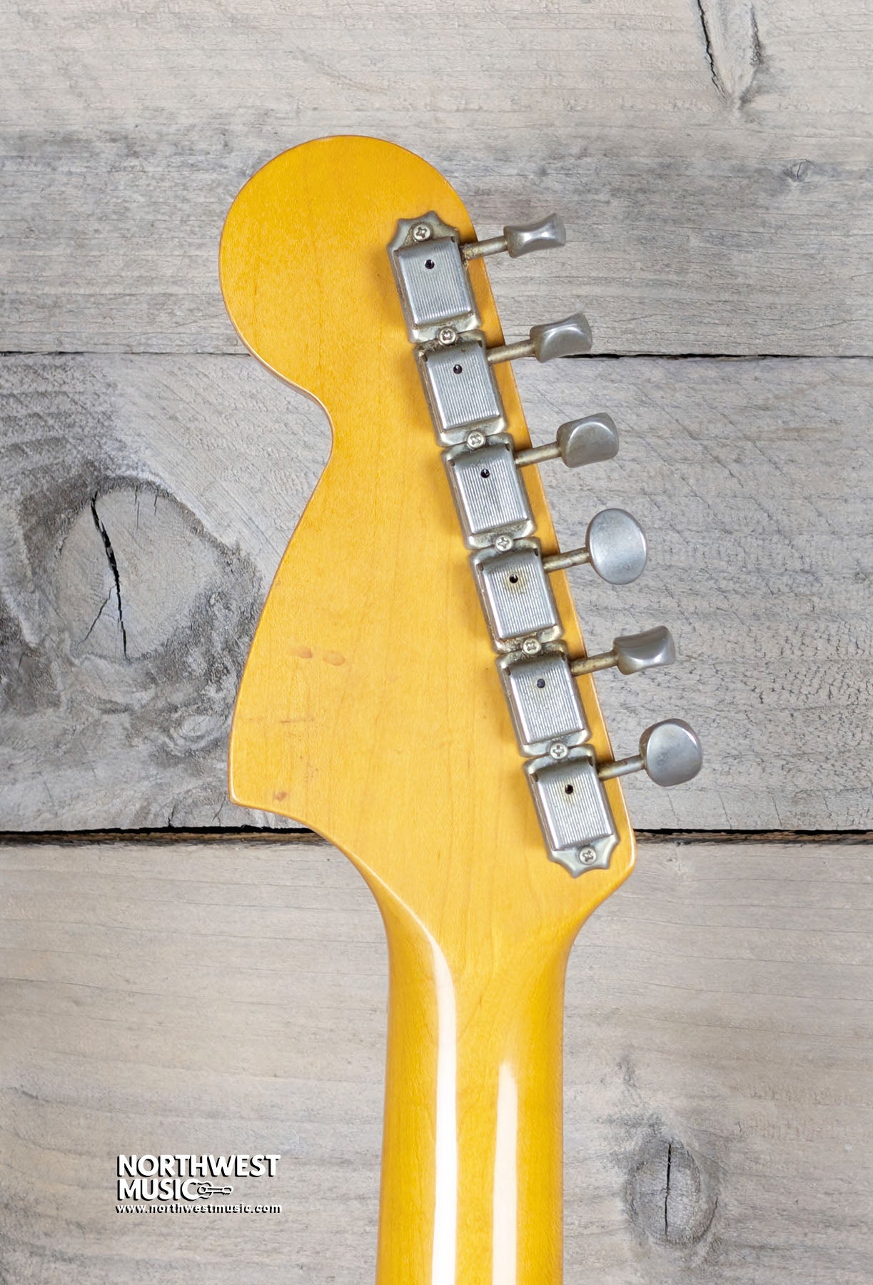 Fender Mustang MG-69 '69 Reissue MIJ Vintage White