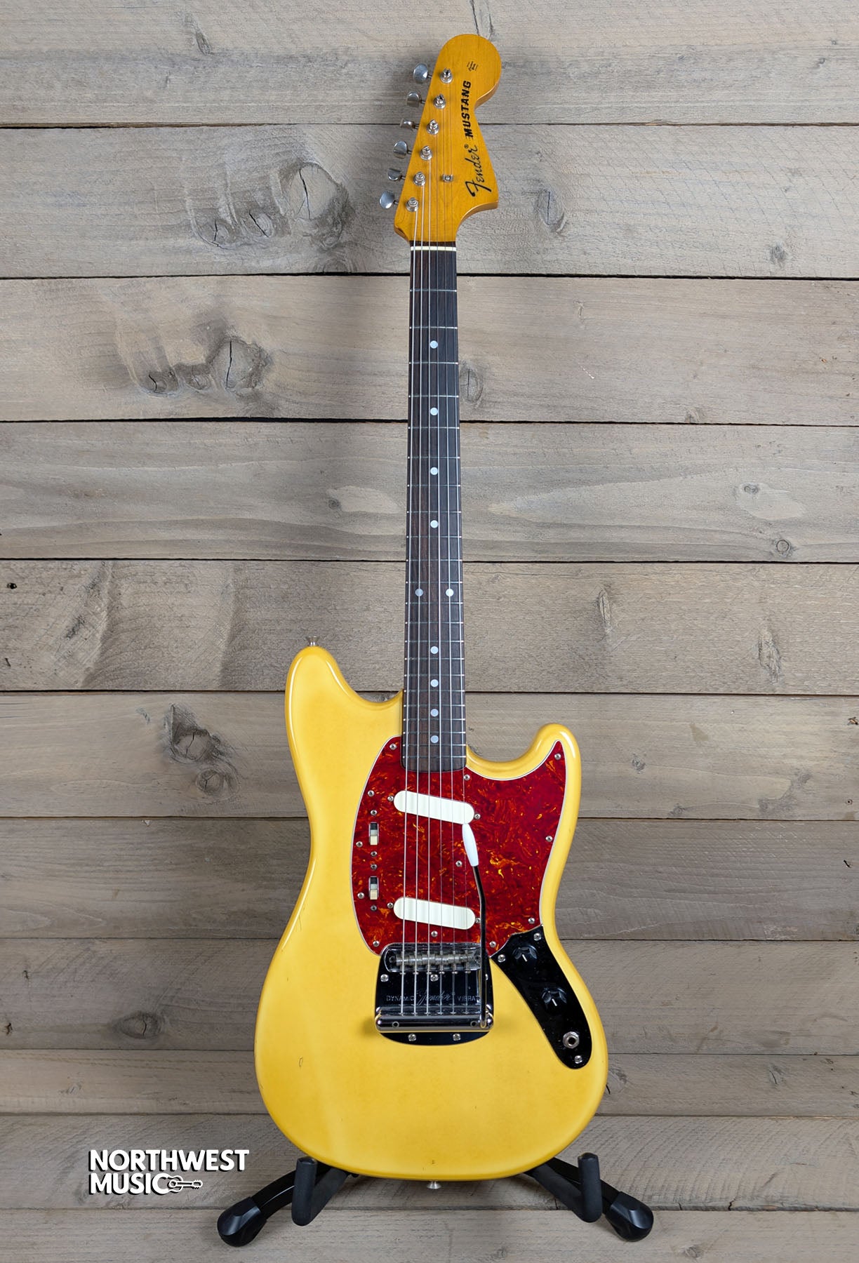 Fender Mustang MG-69 '69 Reissue MIJ Vintage White