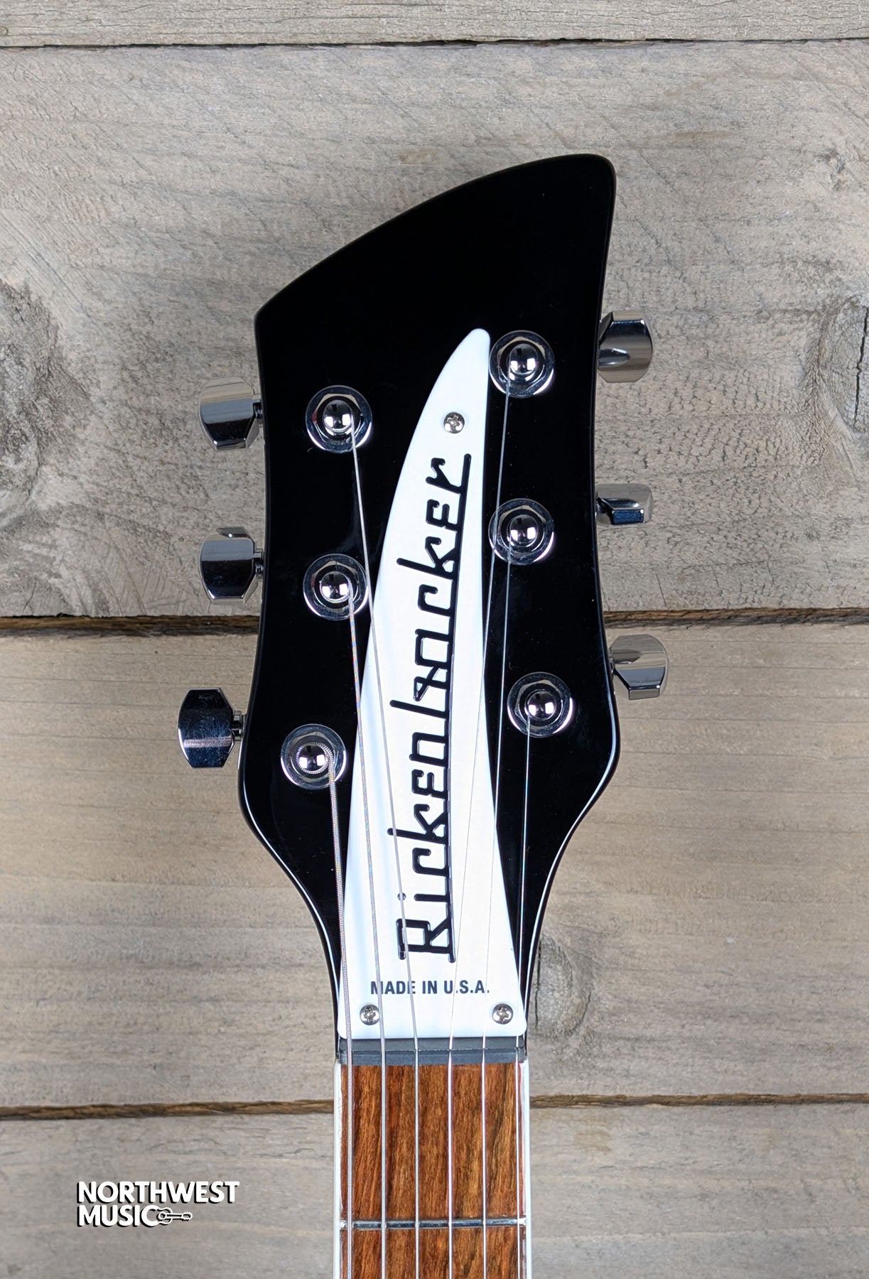 Rickenbacker 620 Jetglo